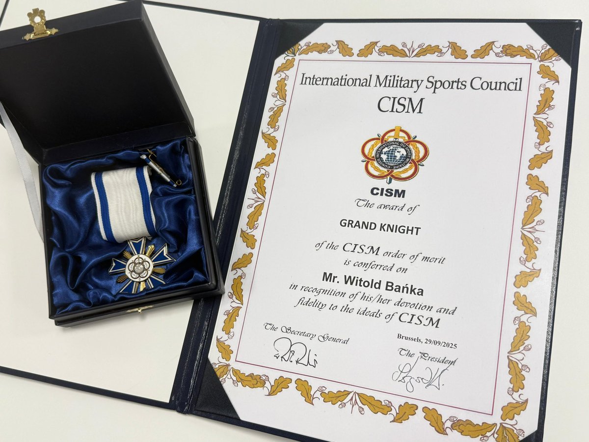 Honored to receive the CISM Order of Merit – Grand Knight. 

Grateful for this recognition and for the opportunity to serve the values of the International Military Sports Council. 

Special thanks to President of <a href="/CISM_HQ/">CISM</a>, Colonel Nilton Gomes Rolim Filho, for presenting this