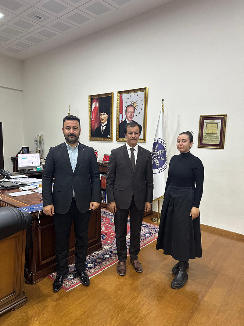 Ardahan Üniversitesi (@ardahanuniresmi) on Twitter photo Dünyanın Farklı Üniversitelerinden Değişim Öğrencileri Üniversitemize Gelmeye Devam Ediyor
Haber Detay; ardahan.edu.tr/duyuru-haber.a…
<a href="/EmirogluOzturk/">Prof. Dr. Öztürk Emiroğlu</a>
#ArdahanÜniversitesi #ARÜ #BilgiGüçtür Dünyanın Farklı Üniversitelerinden Değişim Öğrencileri Üniversitemize Gelmeye Devam Ediyor
Haber Detay; ardahan.edu.tr/duyuru-haber.a…
<a href="/EmirogluOzturk/">Prof. Dr. Öztürk Emiroğlu</a>
#ArdahanÜniversitesi #ARÜ #BilgiGüçtür