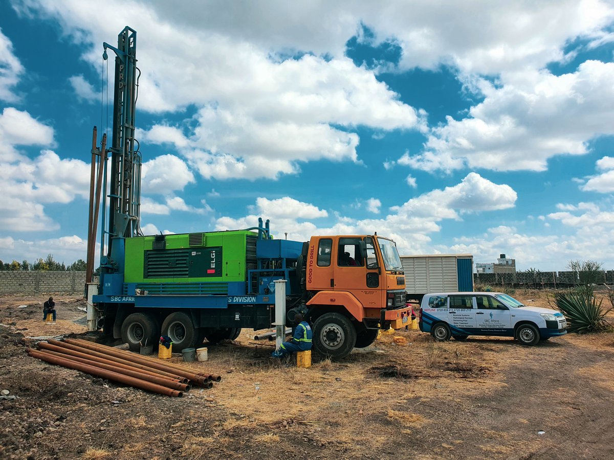 OAsuba's tweet photo. Borehole drilling isn’t just breaking ground. 🚜💧 Each soil &amp; rock layer guides us to the aquifer. Casings are then installed to keep walls stable &amp; water clean, ensuring a strong borehole that lasts for decades. #Boreholes #Engineering https://t.co/3nSe26tMFC