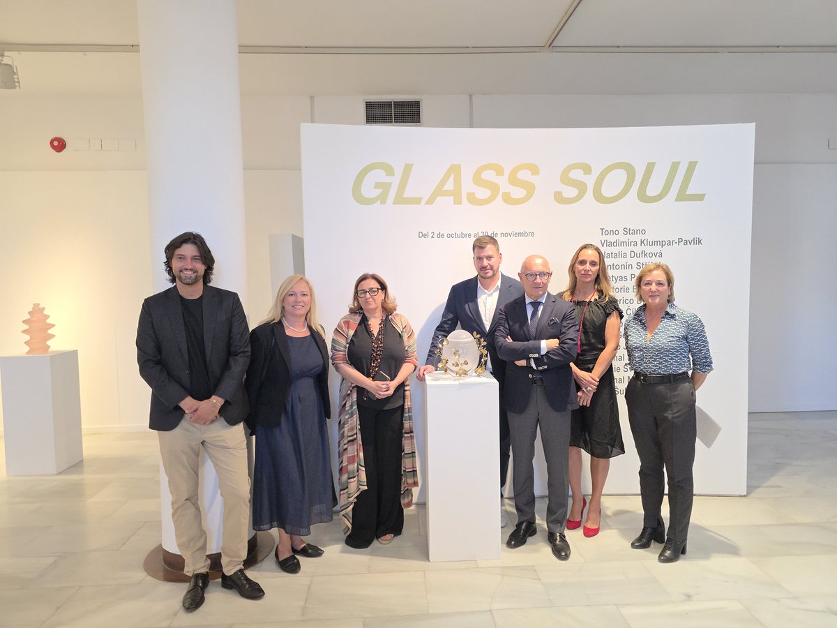 LiborSecka's tweet image. El cristal checo en la exposición única en el Museo de Arte en Vidrio #MAVA en #Alcorcón. Vidrio tiene su alma, que claramene demuestran los artistas checos. Gracias @AytoAlcorcon, también por su apoyo a la Escuela Checa.
@CzechEmbMadrid