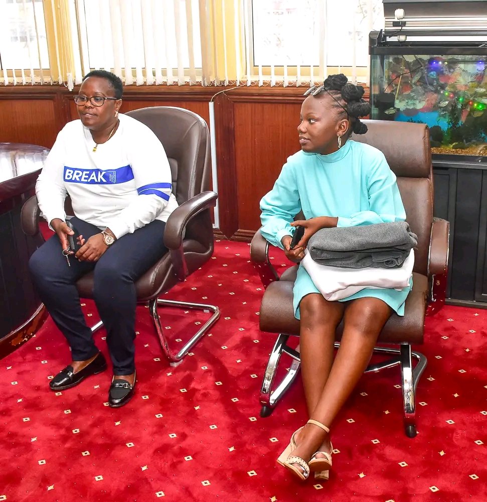 I was glad to meet an organizing team from Ndumo Festivals who paid a courtesy call to my office.
The team led by Deejay Dubizz is preparing an event this weekend on Saturday, dubbed ‘Ndumo Festivals’ Nanyuki Edition, which will be held at Bantu Mountain Lodge.

#Ndumofestivals