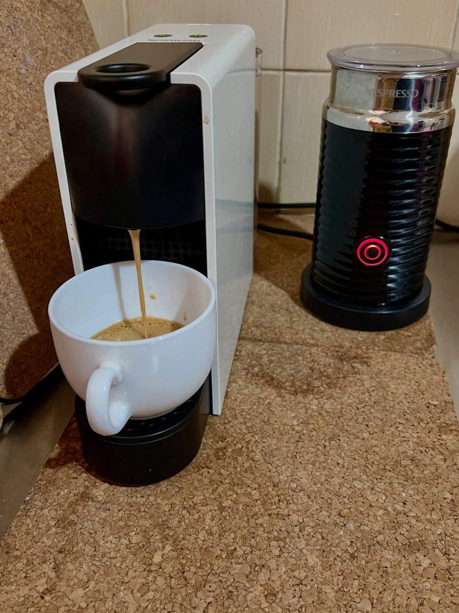 gergyf's tweet photo. #InternationalCoffeeDay https://t.co/9SjzBPHDOF