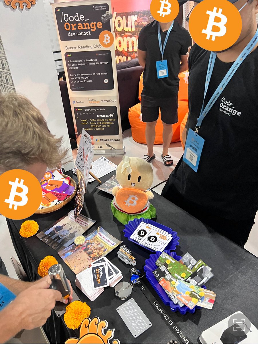 CodeOrangeDevs's tweet image. Day one of the @geniusacademyai summit is done. One more day of bitcoin self-custody and node-running education tomorrow! 🙌