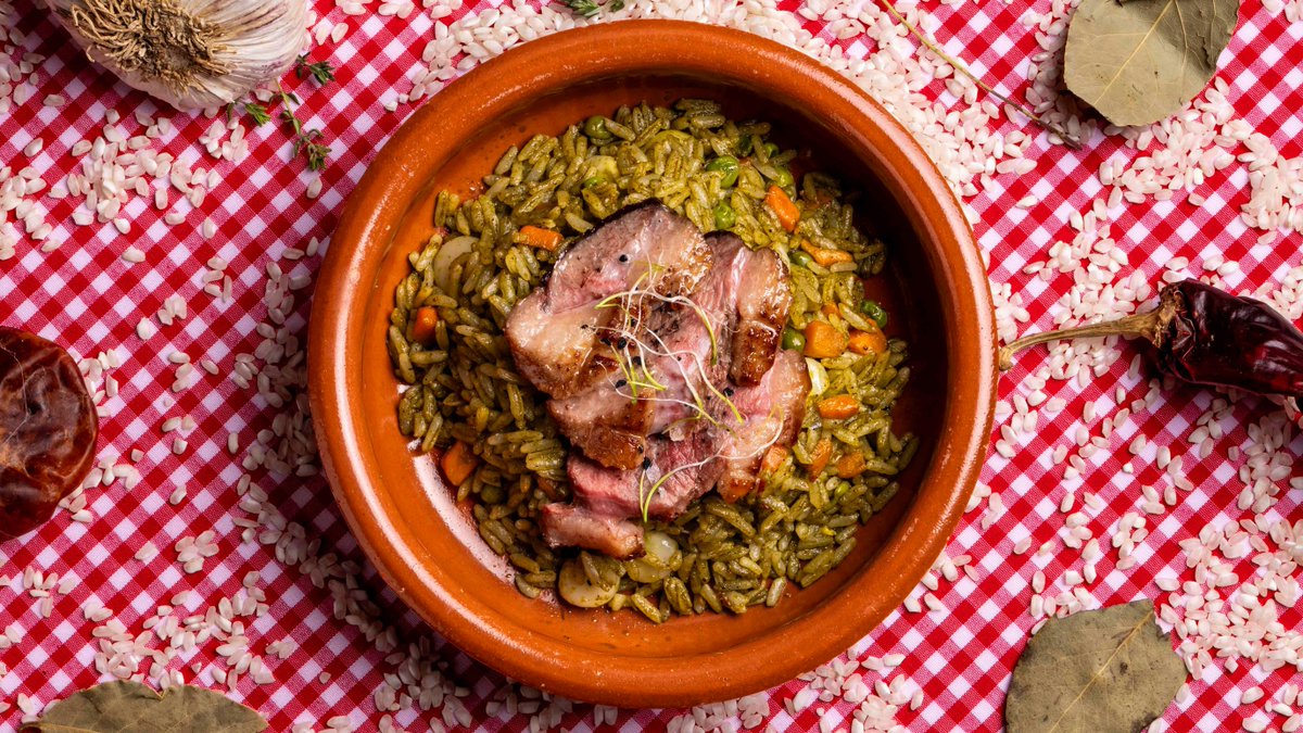 #LaXeflaLH 🍲
La Cantonada de Júlia:

LA XEFLA L'H
🥘 Arròs · Pèsols · Pebrot vermell i verd · Ceba · Pastanaga · Espinacs · Coriandre

PLAT DE LA CASA

🥘 La Xefla L'H
🗓️ 4 d'octubre d'11 a 23h
📍 La Farga de L'Hospitalet