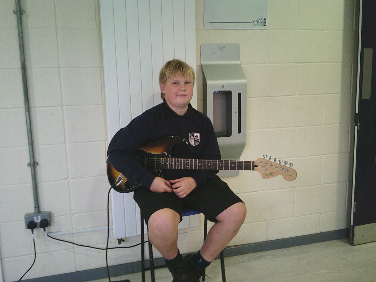 RedbridgeCS tweet picture