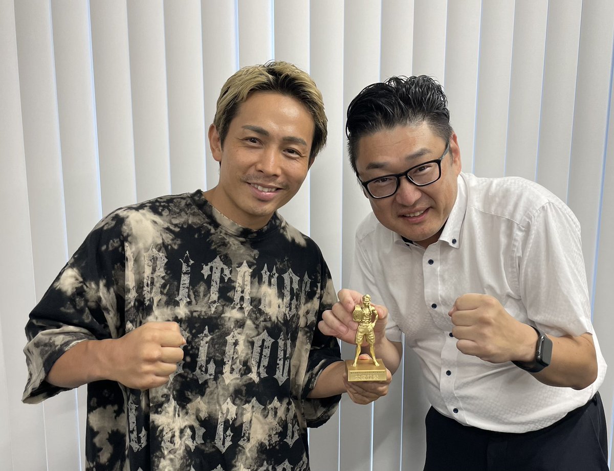 miegure1972's tweet photo. 🚀第十三回ミエグレ抽選会🚀
👑王者 大岩選手×ミエグレコラボ企画第ニ弾💥🥊
K-1 Krush 第10代ライト級チャンピオン『大岩龍矢』選手（@tatsuya_box ）の11.29初防衛戦を盛り上げる‼️企画として、大岩選手のオリジナルグッズを景品としたプレゼント抽選会を実施させて頂きます‼️

第ニ弾の内容
グレーチングメーカー「ミエグレ」が本気で作った「王者 大岩龍矢（キャラクター版）ミニフィギュア」を10名様にプレゼント🎁
皆様のご応募お待ちしてます‼️

◾️応募方法
①@miegure1972をフォロー
②この投稿をいいね&リポスト
③景品写真の投稿をお願いできる方
④景品の発送先をDMにて返信可能な方
※当選者にはDMにてご連絡
※日本国内発送に限ります
※社内制作品でハンドメイド品です　完璧な景品を求める方はご遠慮ください🙇💦

◾️景品　王者 大岩龍矢（キャラクター版）ミニフィギュア　1個×10名様　※3Dプリンター出力品です
◾️応募期間　2025年10月2日〜10月10日11時59分迄

#Krush
#K1
#格闘技 
#後楽園ホール
#初防衛戦 
#ミエグレ
#三重重工業