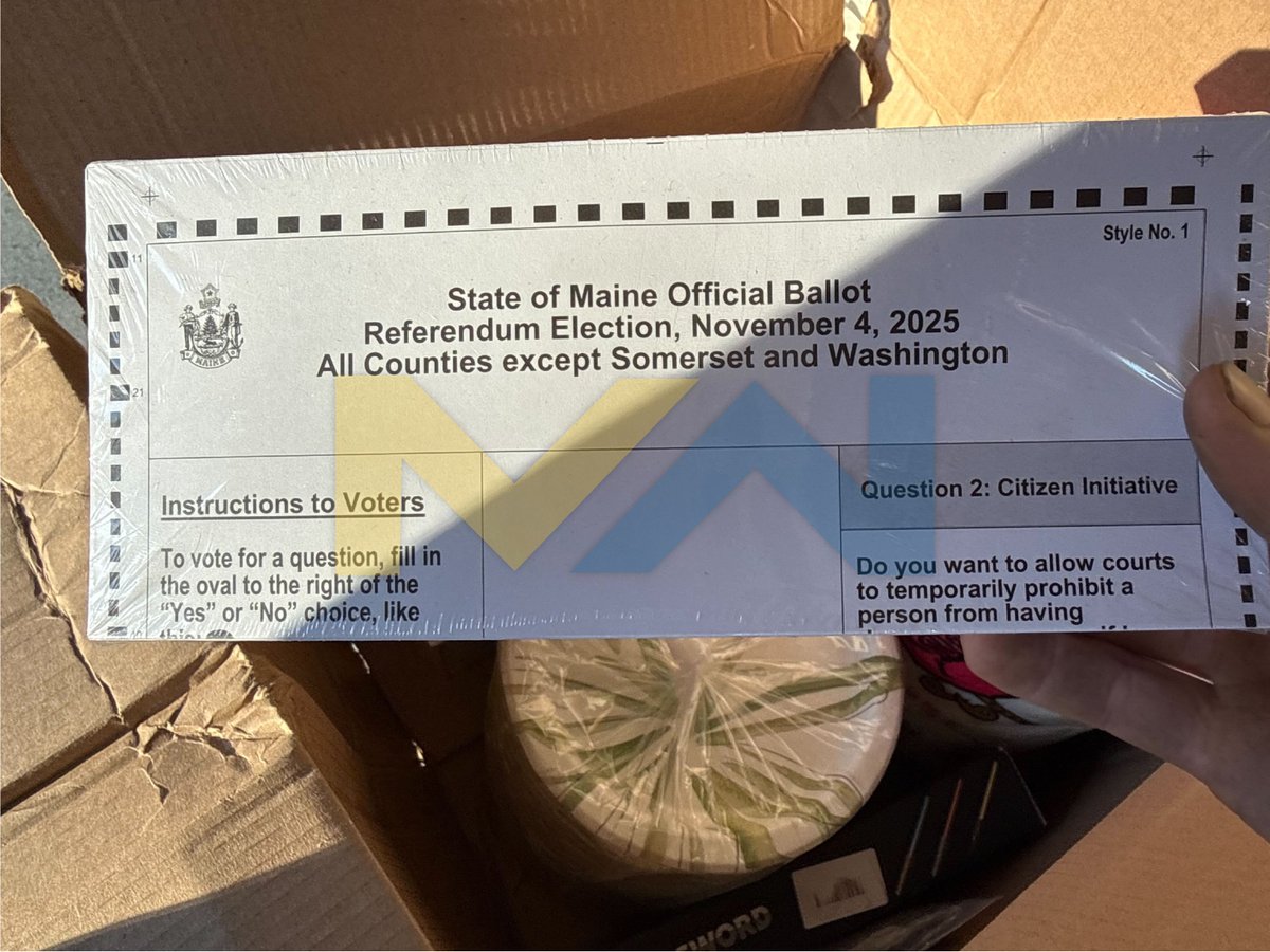 New: Maine Secretary of State @ShennaBellows refused to comment this AM on the 250 authentic Maine ballots that arrived in an Amazon shipment this week to a private residence.

Her personal BMV detectives have custody of the ballots and the packaging.

Video coming soon.