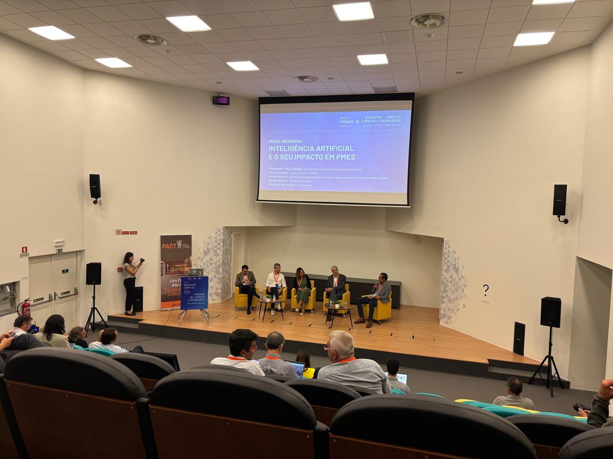 Estamos en #Évora, en el XVIII Encuentro Ibérico de Parques Tecnológicos con <a href="/APTE_es/">APTE</a>, <a href="/Tecparques/">TecParques</a> y <a href="/parque_alentejo/">PACT - Parque do Alentejo de Ciência e Tecnologia</a>. 

Durante los próximos días, nos reunimos con los parques científicos y tecnológicos de Portugal y España. 

Hablamos de cómo la innovación, la inteligencia