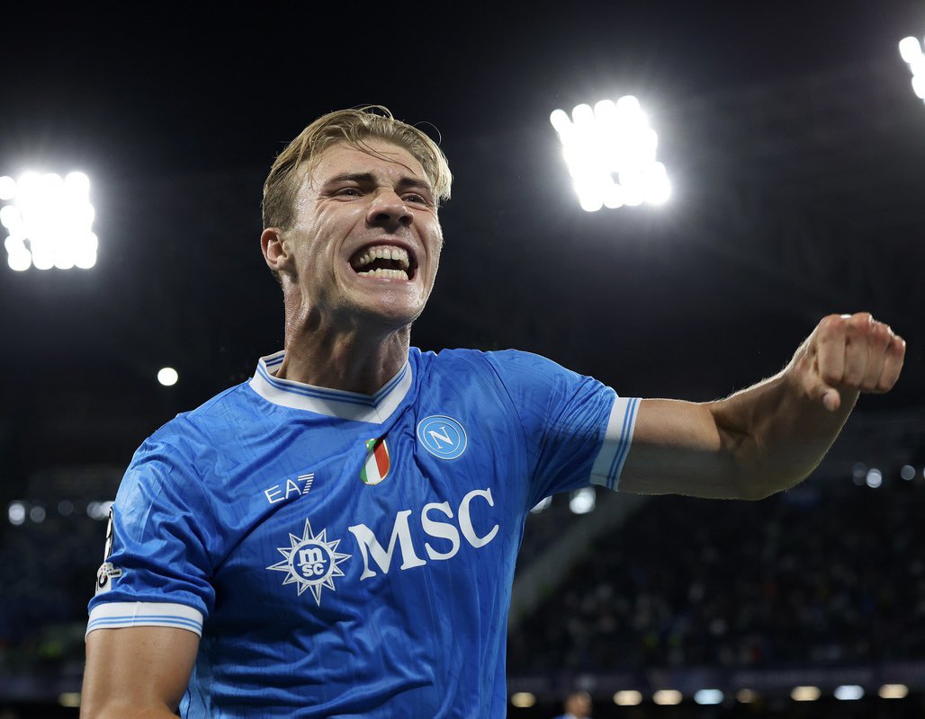 There were so many negative comments this summer, when I suggested that Hojlund’s struggles were directly down to how we had been using him, which then contributed to poor performances, massive drop in confidence etc.

He’s one of numerous players who came to United with loads of