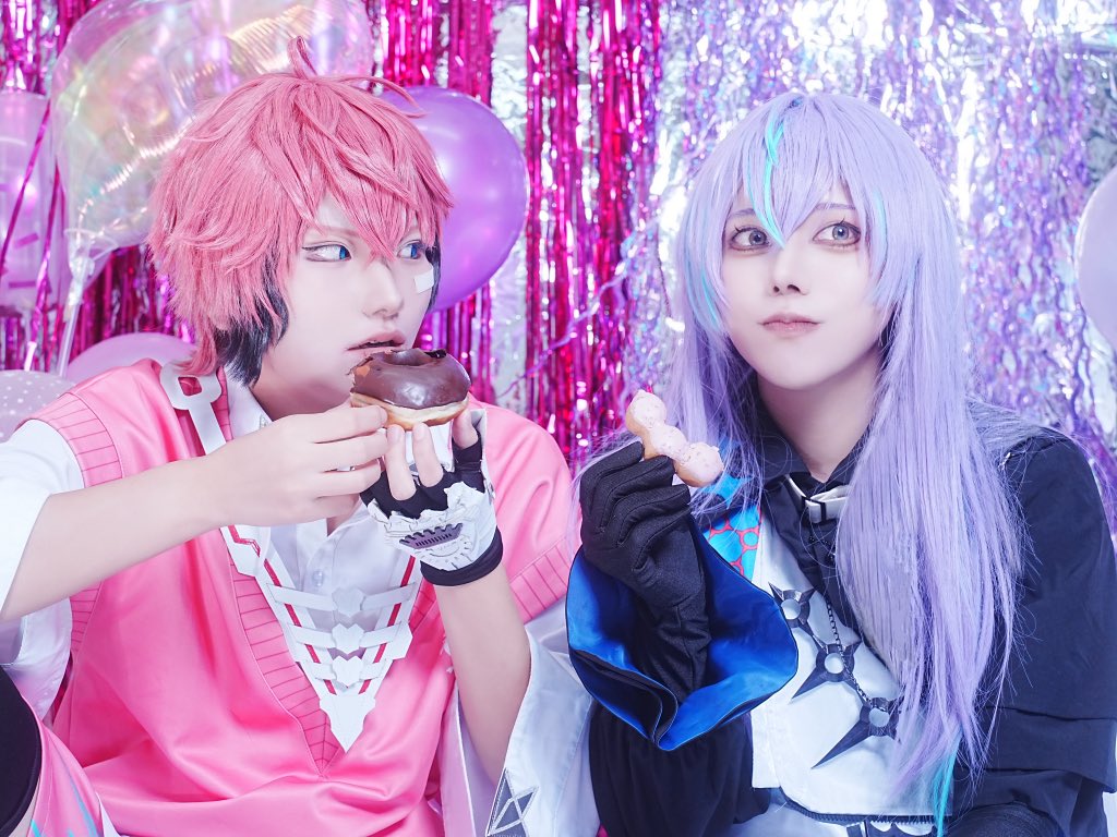 Cosplay/🌈🕒/🍱🦖/🐙🌟

取り合い🍩

 #CatCrabPhoto