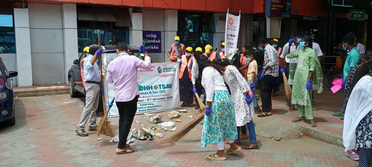 suguna_arts's tweet photo. Students of SCAS actively participated in a street play and cleaning activity at the railway station over the past two days.The street play aimed to raise awareness on social issues, drawing attention from commuters and the public.
Visit :https://t.co/pWPZgQKQVs
scas #Sugunacas https://t.co/V4JTGk6Ec5