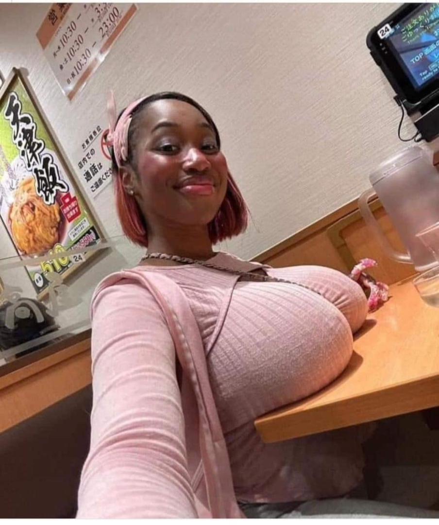 When my man ask what i bring in the table 🥵🥵🍑