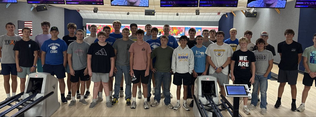 3rd annual AHHS football Bowling Championships! Special thanks to Richard and Sportsman’s Lanes for hosting us.  Great group of young men.  <a href="/AHHSCUBS/">Alcester-Hudson Athletics</a>