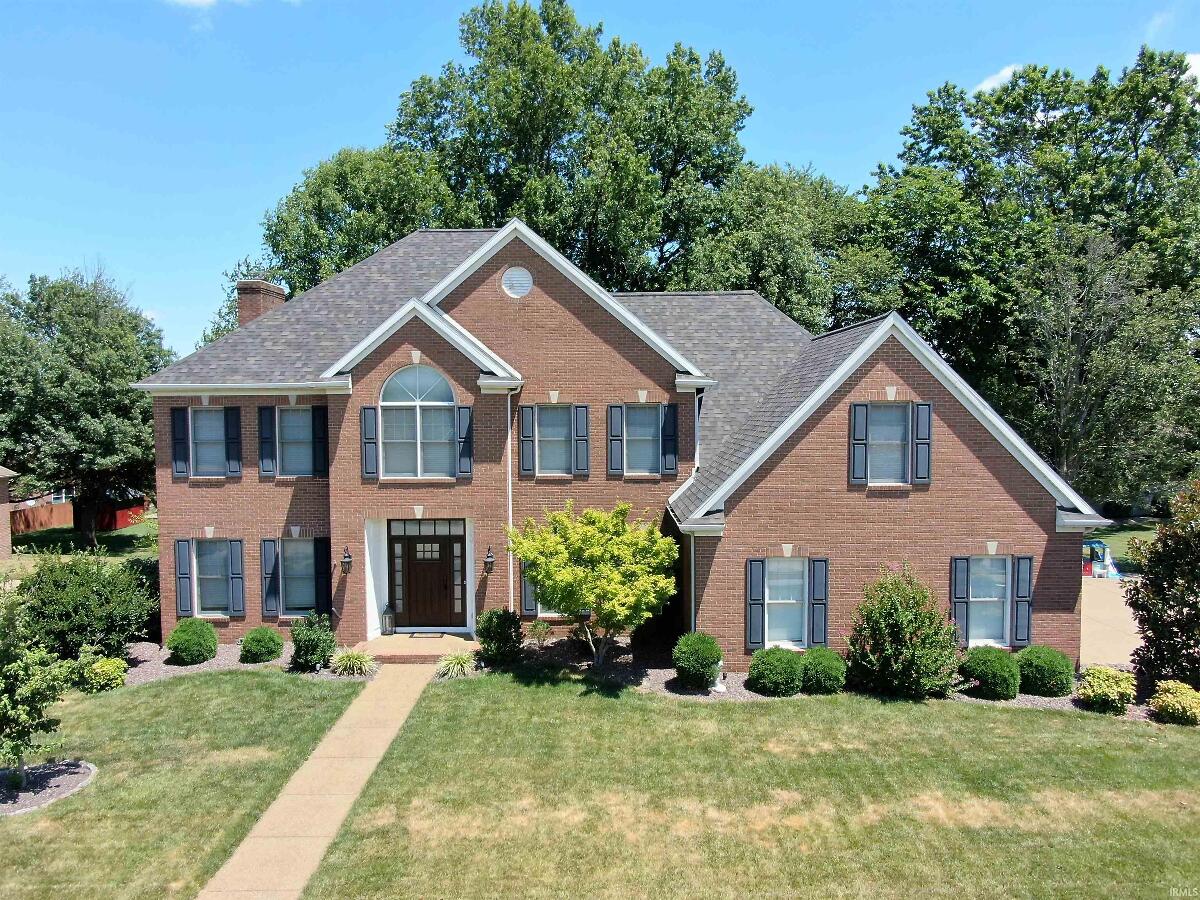 TerranceRealtor's tweet photo. Mortgage-purchase applications edged up just 3%, and the anemic sales data are dashing hopes that cheaper borrowing costs will quickly jump start the housing market. https://t.co/uEU0HzHN9E https://t.co/9pSvUPu6rs