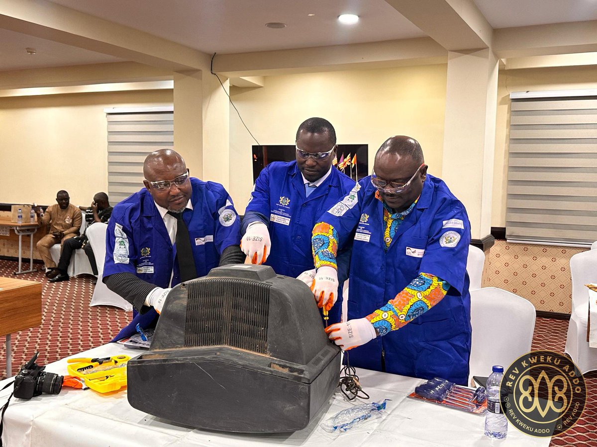 RevKweku's tweet photo. Yesterday, members of the Select Committee on Environment, Science, and Technology participated in a workshop that offered us first-hand insight into the work of scrap dealers. We had the unique opportunity to experience, in practical terms, the dismantling of electronic items. https://t.co/zUCPNYYHQ8