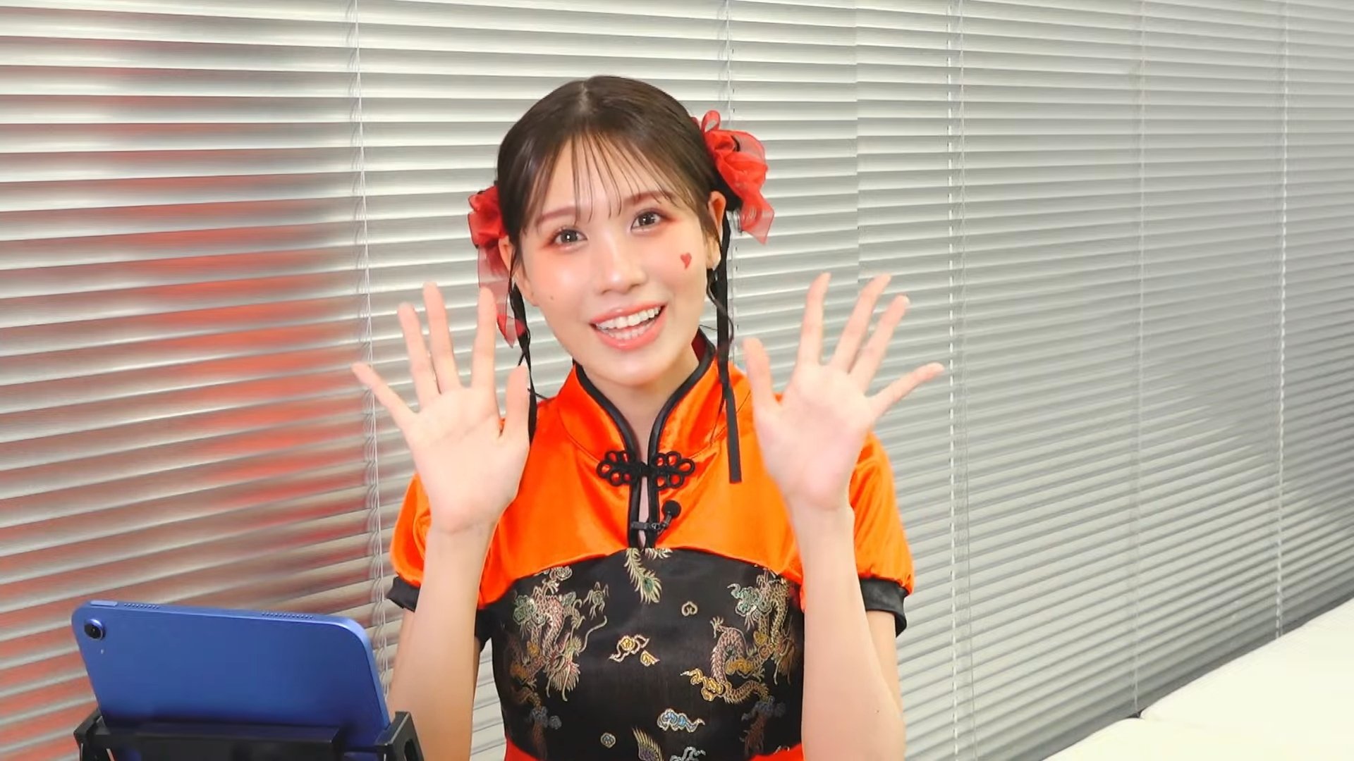 直筆サイン入】駒木結衣 アクリルパネルB(期間限定受注生産