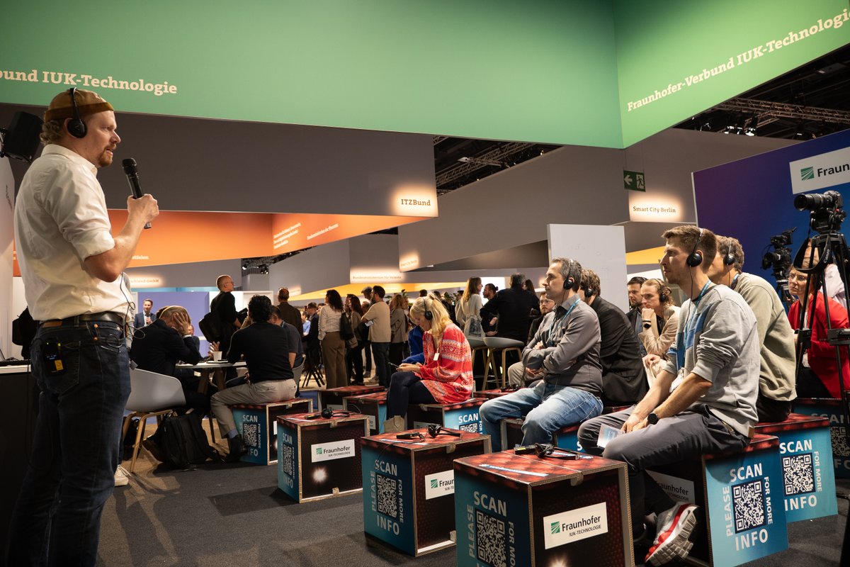 fraunhoferfokus's tweet image. 💡 Jetzt zählt: Ideen in Taten verwandeln! 💯

👋🏻 Sprechen Sie uns an, wir freuen uns auf den gemeinsamen Austausch! 👉🏻 fokus.fraunhofer.de

#Digitalisierung #PublicSector #DigitaleSouveränität #Innovation #SmartMobility #SCCON25 #FOKUSsouveränität #FOKUSsovereignty