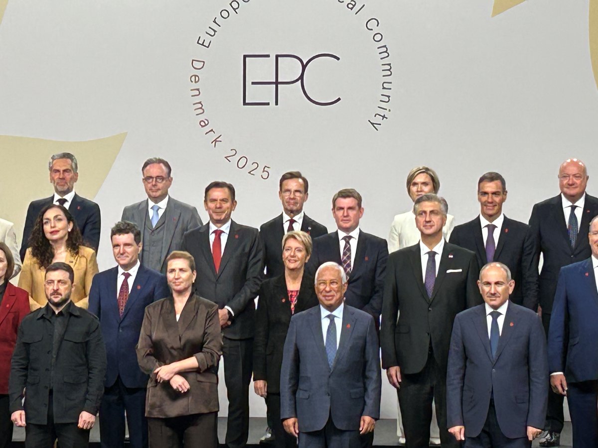 keller_sutter's tweet image. Die Schweiz engagiert sich für wirtschaftliche Sicherheit. Schlüssel dazu sind eine nachhaltige Haushaltspolitik und Wettbewerbsfähigkeit. Meinen Standpunkt habe ich am Gipfeltreffen der Europäischen Politischen Gemeinschaft in Kopenhagen dargelegt. #EPC ➡️efd.admin.ch/de/newnsb/P4NJ…