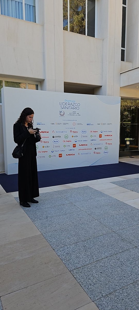 A punto de que comience la 3ª edición de los Premios Liderazgo Sanitario que organizamos desde <a href="/EstComunicacion/">Estudio de Comunicación</a> junto a <a href="/OdSalud/">Observatorio de Salud</a>