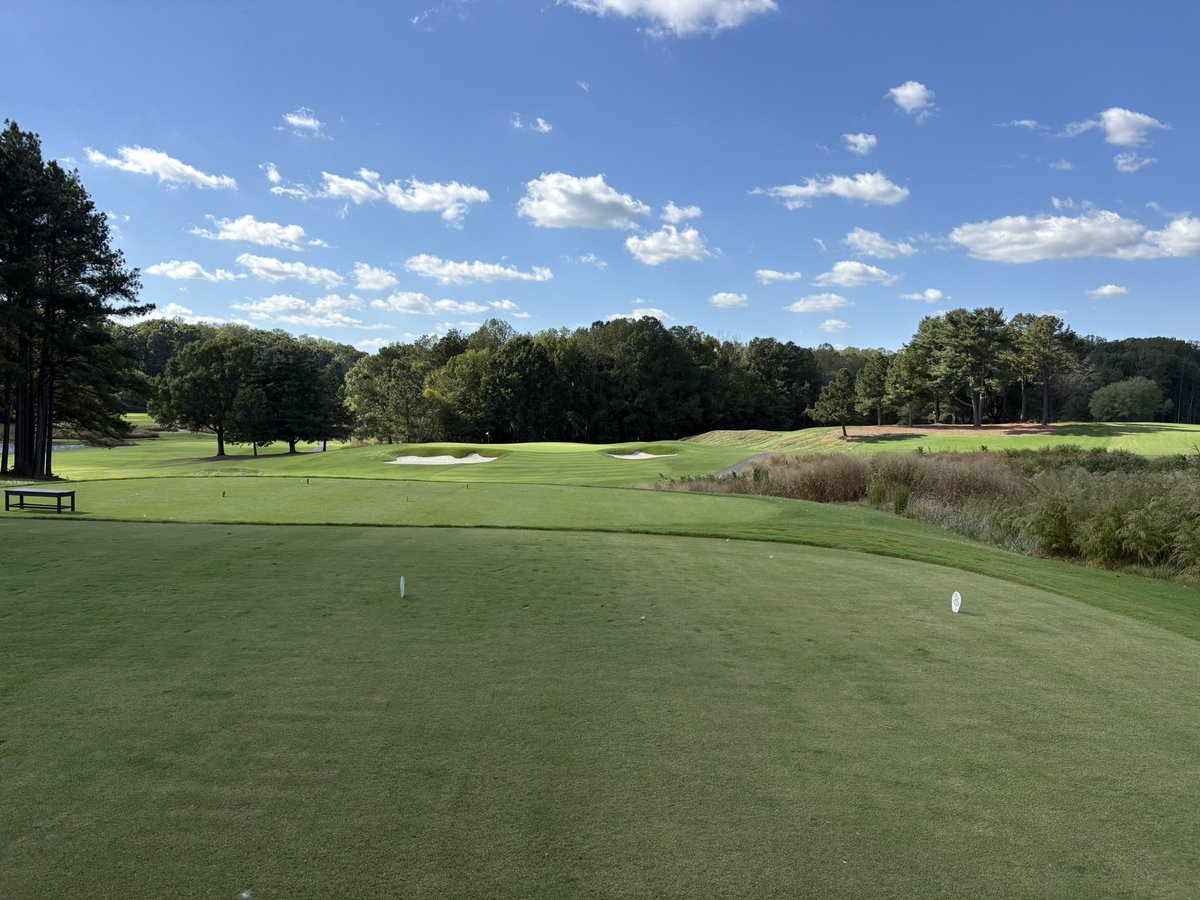 The team at Hermitage Country Club is dominating conditions. Incredible history and opportunity outside of Richmond, Virginia. 

bloomgolfpartners.com/careers/direct…
