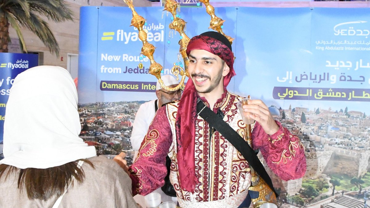 flyadeal's tweet photo. يسعدنا مشاركتكم لقطات من حفل تدشين أولى رحلات #طيران_أديل من مطار الملك عبدالعزيز الدولي إلى مطار دمشق الدولي، بمعدل ثلاث رحلات أسبوعيًا بين #جدة و #دمشق 🇸🇦 ✈️ https://t.co/uiwO08dsxc