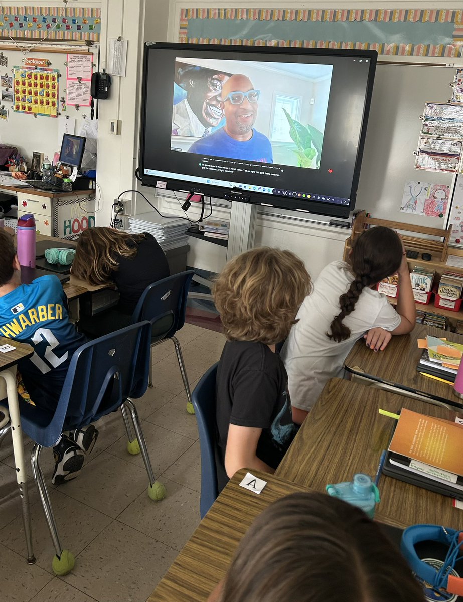 Miss Hood tweet media