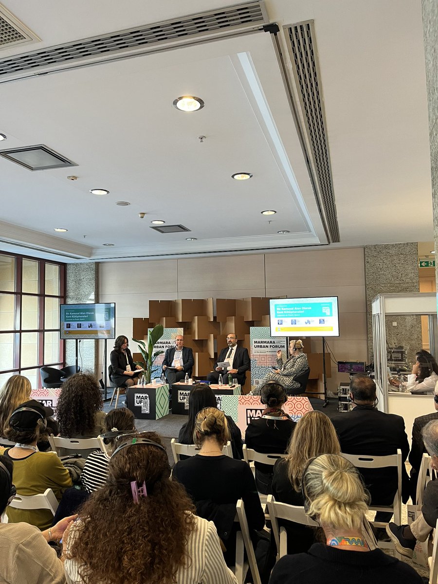 Kamusal Alan Olarak Kent Kütüphaneleri