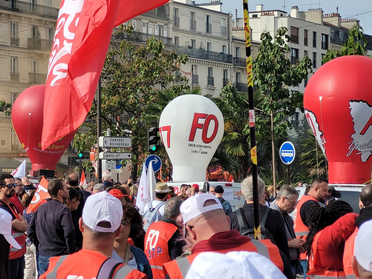 BrancheFOcom's tweet photo. Jeudi 2 octobre. La Branche Telecom est dans la rue contre l'austérité et pour de meilleurs revenus. #FO #FOCOM #Telecom https://t.co/ruUvOfNF7z