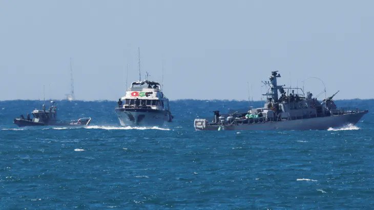 Israel intercepts ships, detains activists