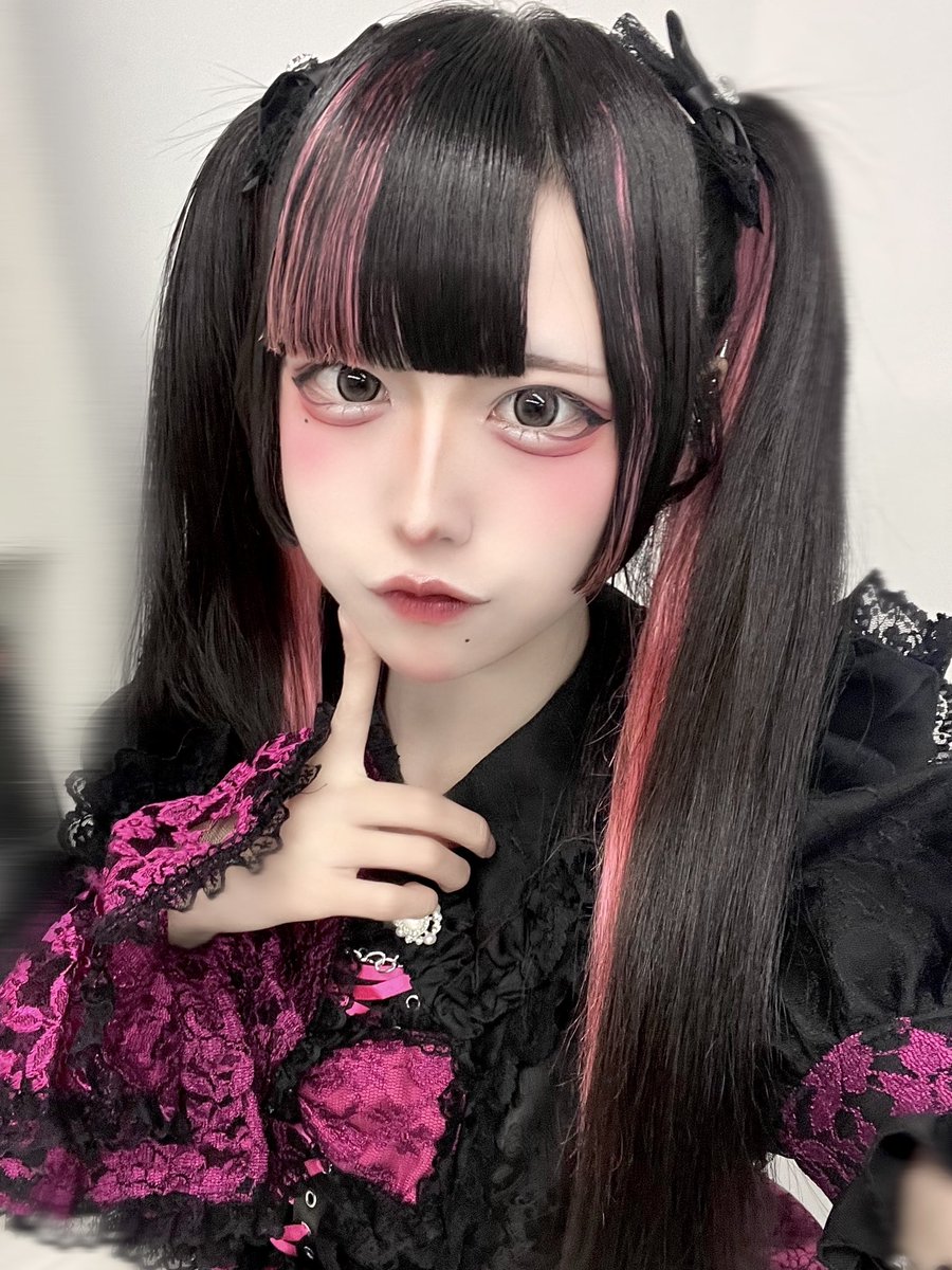 saq_o0's tweet photo. 会いたい衝動 埋めてよ https://t.co/Uit43cmCfp