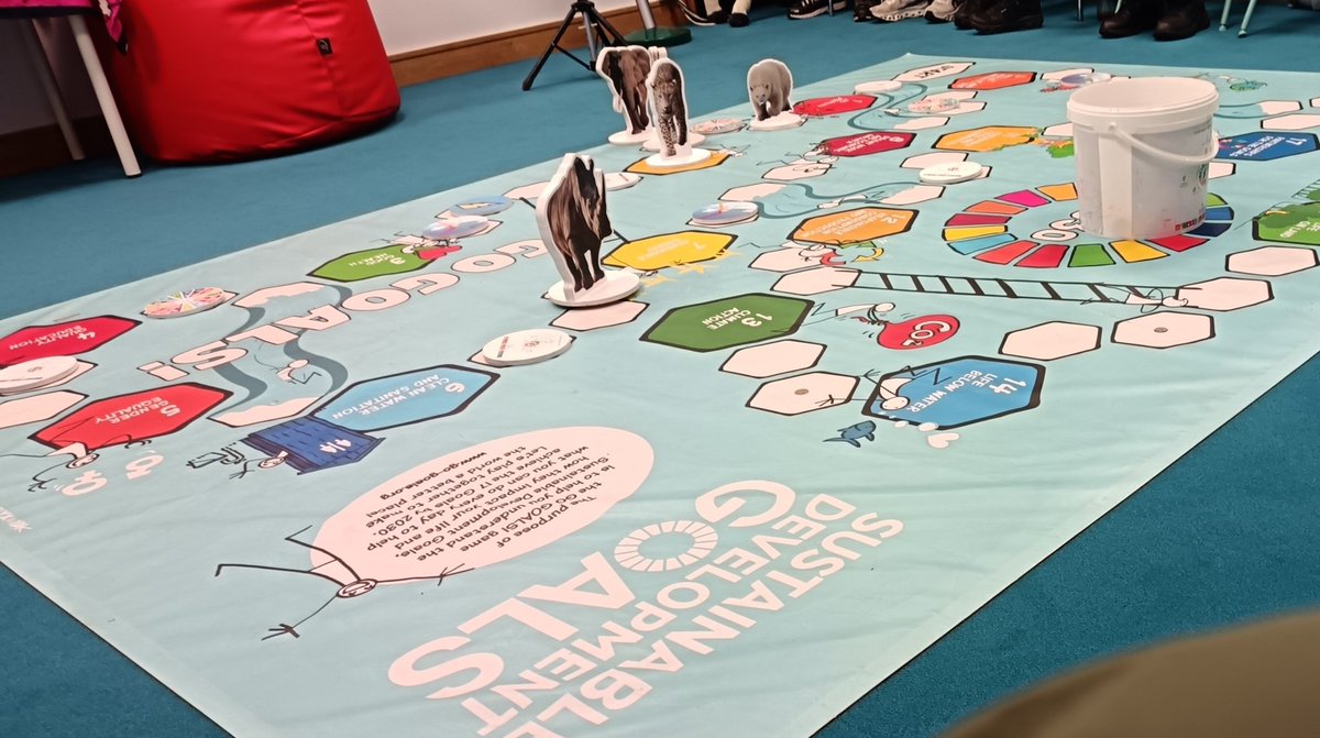 POConnor_Bus_RE's tweet photo. @OldBawnCS TY students enjoyed a great workshop learning all about the #SDGs, development and Ireland's relationship with Zambia, thanks to all in @Irish_Aid #GCE https://t.co/1IbhWD4O6e