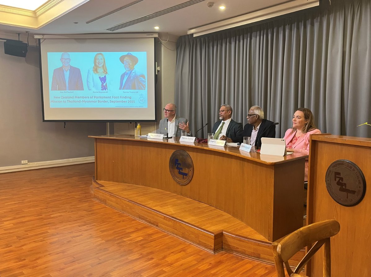 အတုအယောင် မြန်မာ ရွေးကောက်ပွဲကို နိုင်ငံတကာက ငြင်းပယ်ရမယ်လို့ နယူးဇီလန် လွှတ်တော်အမတ်တွေ ပြော

ဆက်လက်ဖတ်ရှုရန်>>>

shorturl.asia/KR7G1