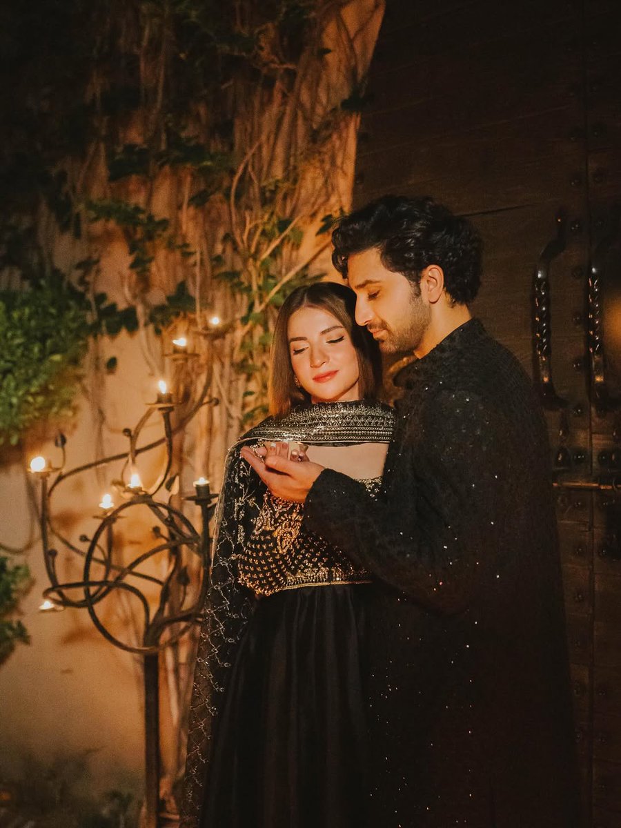 FabJK7's tweet photo. They look soooo pretty 😍❤️ MashaAllah! #meemsemohabbat #talrosh #AhadRazaMir #danan https://t.co/2gxn4tyAun