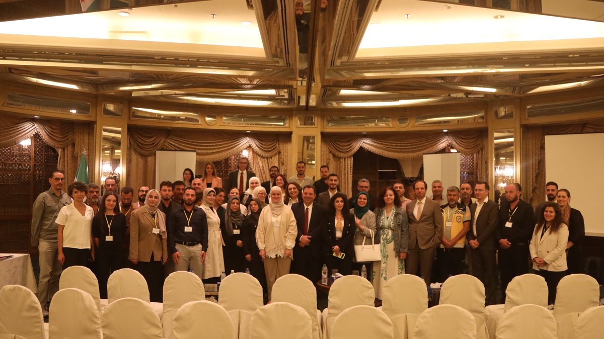 في دمشق، انعقد ولأول مرة داخل سوريا المؤتمر الدولي الثالث حول الأسلحة الكيماوية – 2025، جامعاً ناجين/ات ومنظمات سورية ودولية لتوحيد الجهود من أجل العدالة
شكراً لكل من ساهم في إنجاح هذه الخطوة التي تؤكد أن العدالة الكيماوية أساس مستقبل سوريا العادل
#DoNotSuffocateTruth #CWConf2025