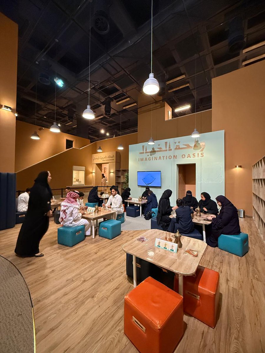 جانب من جولة متدربي المعهد العالي للسياحة والضيافة - الرياض في المتحف الوطني وقصر المصمك، ضمن الأنشطة الأكاديمية لمقرر الآثار والتاريخ لبرنامج السياحة والسفر ✨🏛️📜

#الرياض #السياحة #الآثار #قصر_المصمك #المتحف_الوطني #HTMi_Saudi