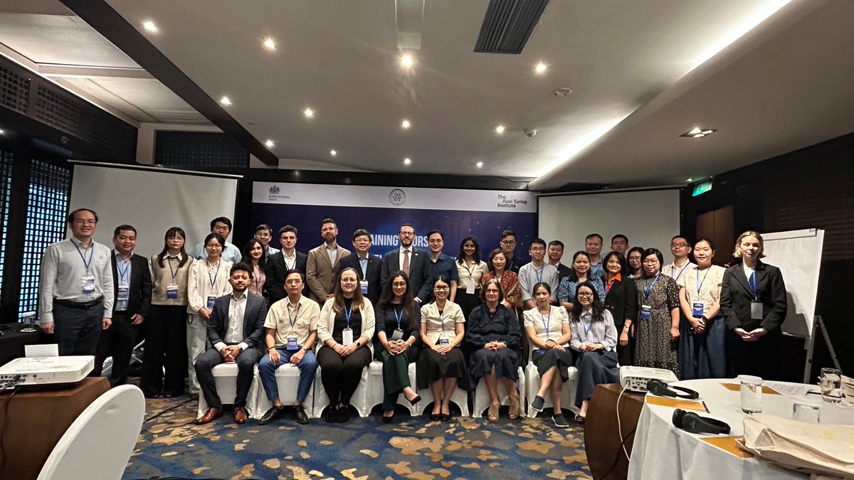 turinginst's tweet image. 🌐Enhancing global AI governance

Through our work w/ @FCDOGovUK we’re in Hanoi this week hosting a multi-day workshop on AI governance &amp;amp; ethics

Supporting a responsible environment for tech dev is key to protecting those at risk while enabling innovation to thrive
@UKinVietnam