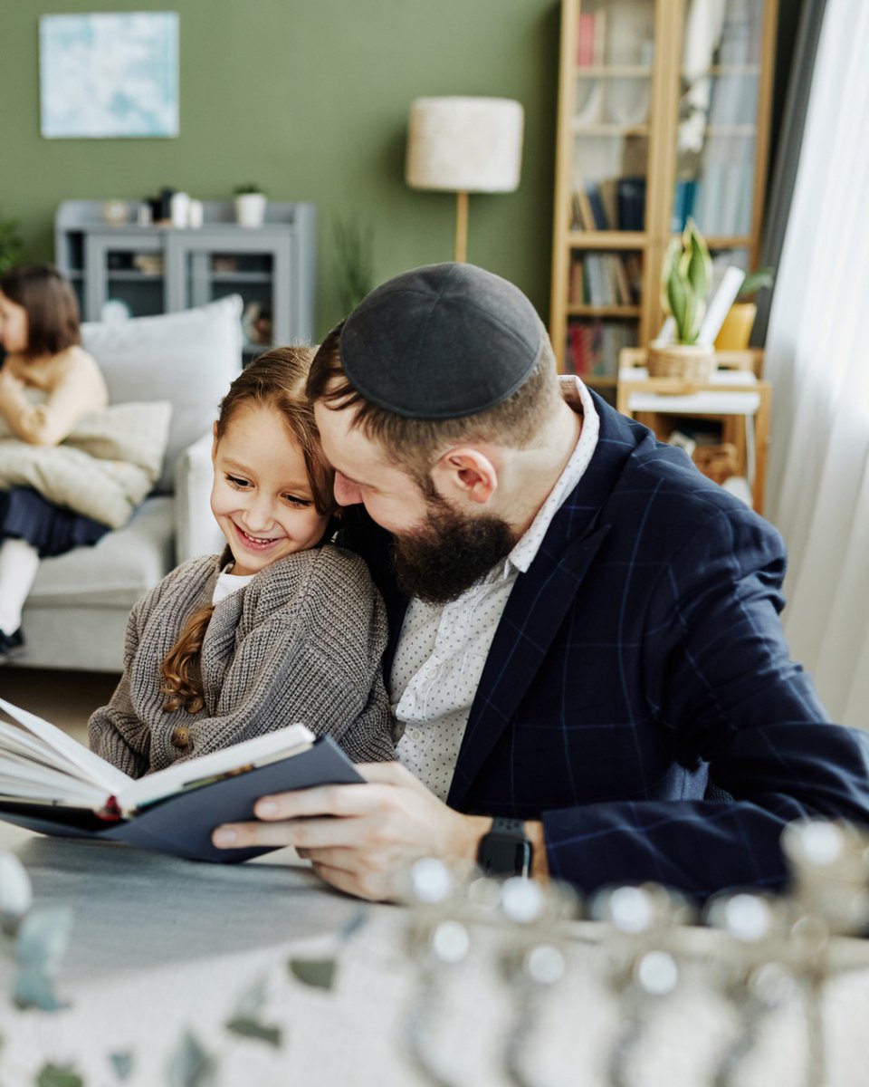 DignityHealth's tweet photo. On #YomKippur, the Day of Atonement, we join our Jewish community in a time of renewal and reflection. May this sacred day bring you meaning, mindfulness, and new beginnings. #Hellohumankindness https://t.co/aRibTHjHku