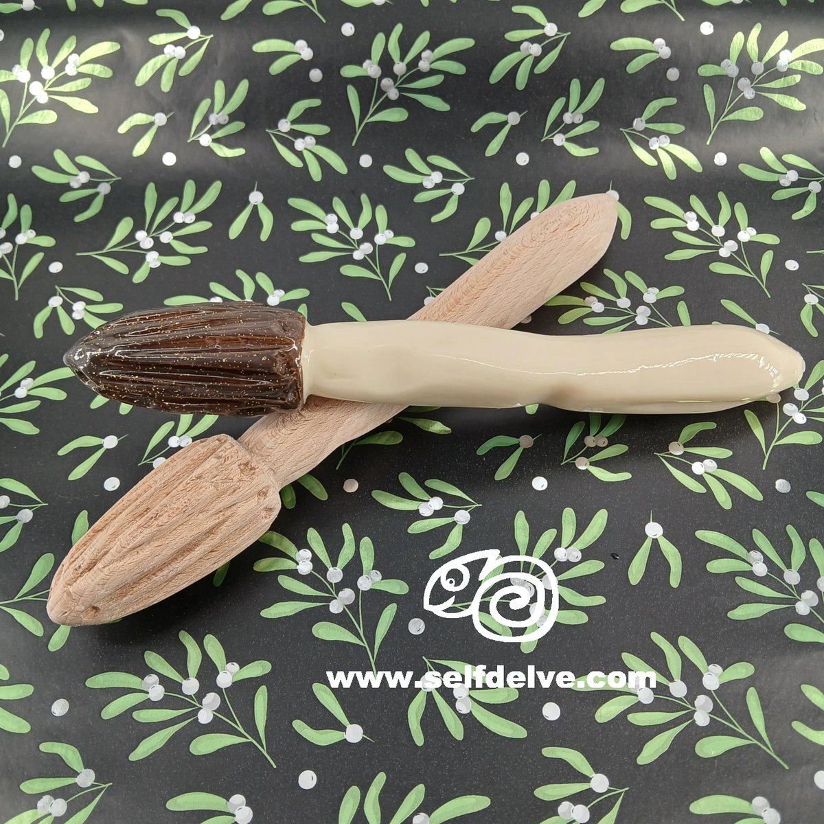 SelfDelve tweet media