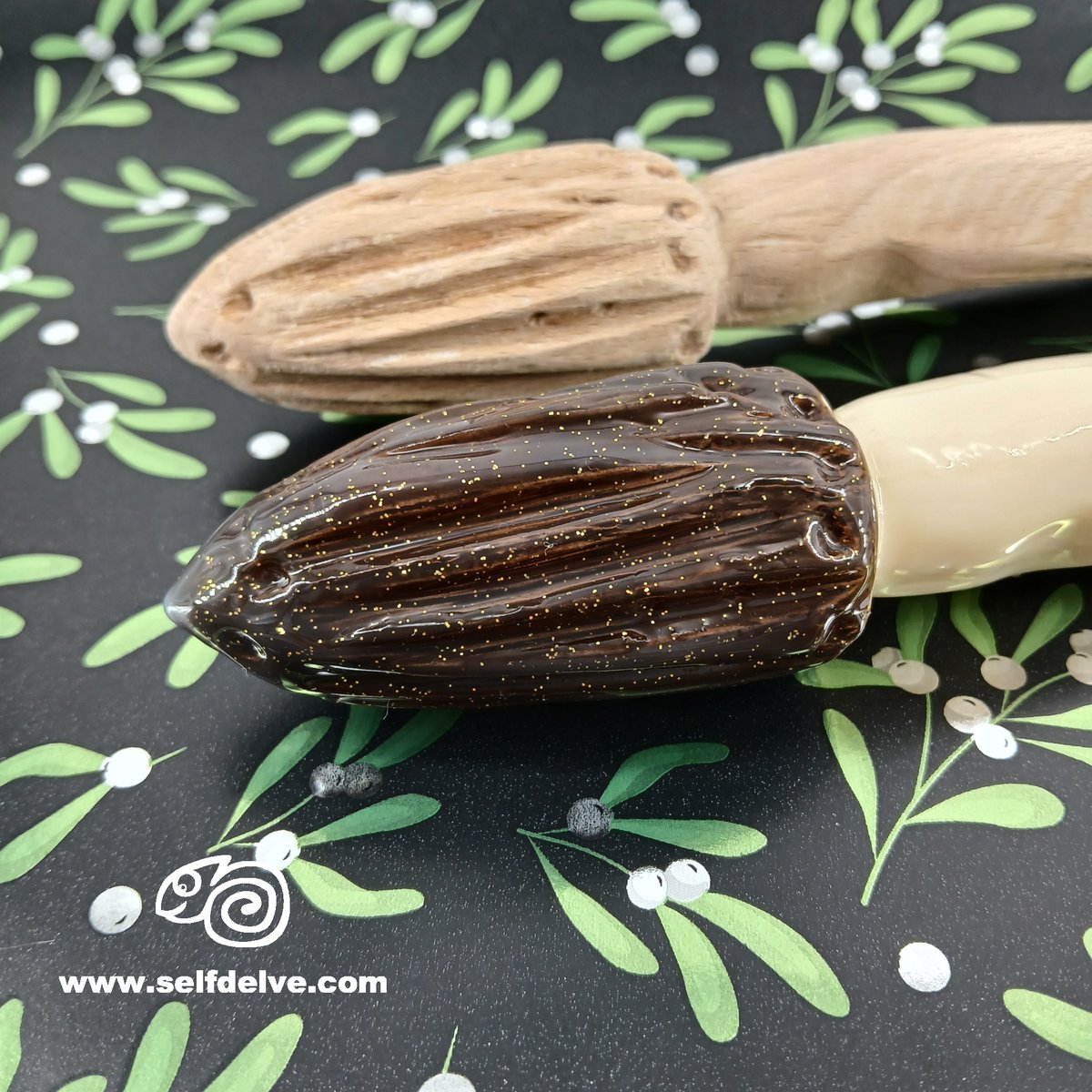 SelfDelve tweet media