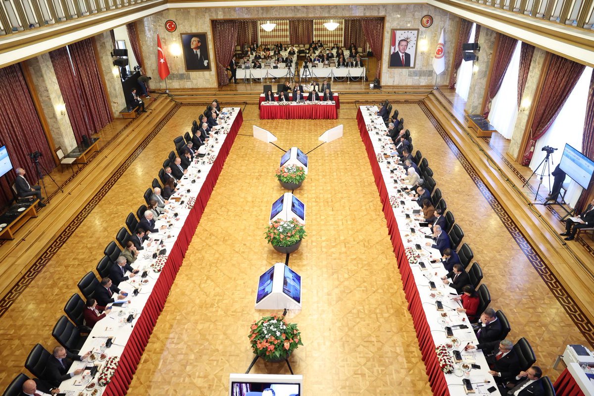 Özgürlük için Hukukçular Derneği tweet media