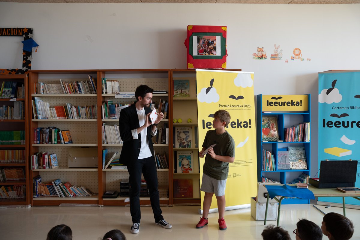 📢 ¿Eres profesor o profesora de un centro educativo rural de Ávila, Salamanca o Zamora?  

📚 Podéis ganar una biblioteca Leeureka compuesta por libros de divulgación científica para vuestro colegio   

Inscripciones al Certamen Biblioteca Leeureka  ⬇️
docs.google.com/forms/d/e/1FAI…