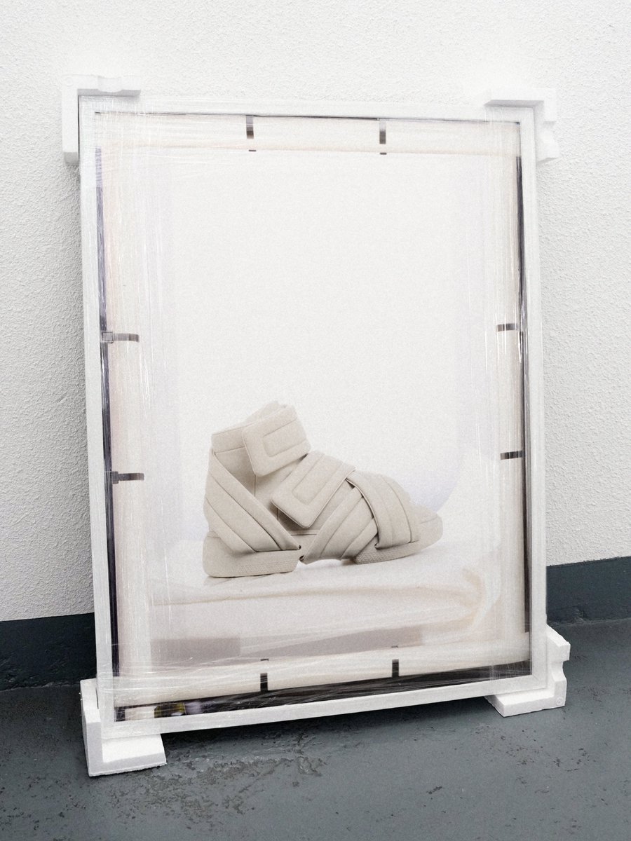 Maison Margiela welcomes you to watch our Co-Ed Spring Summer 2026 show on October 4th at 12pm CEST, live on our social channels, and at maisonmargiela.com