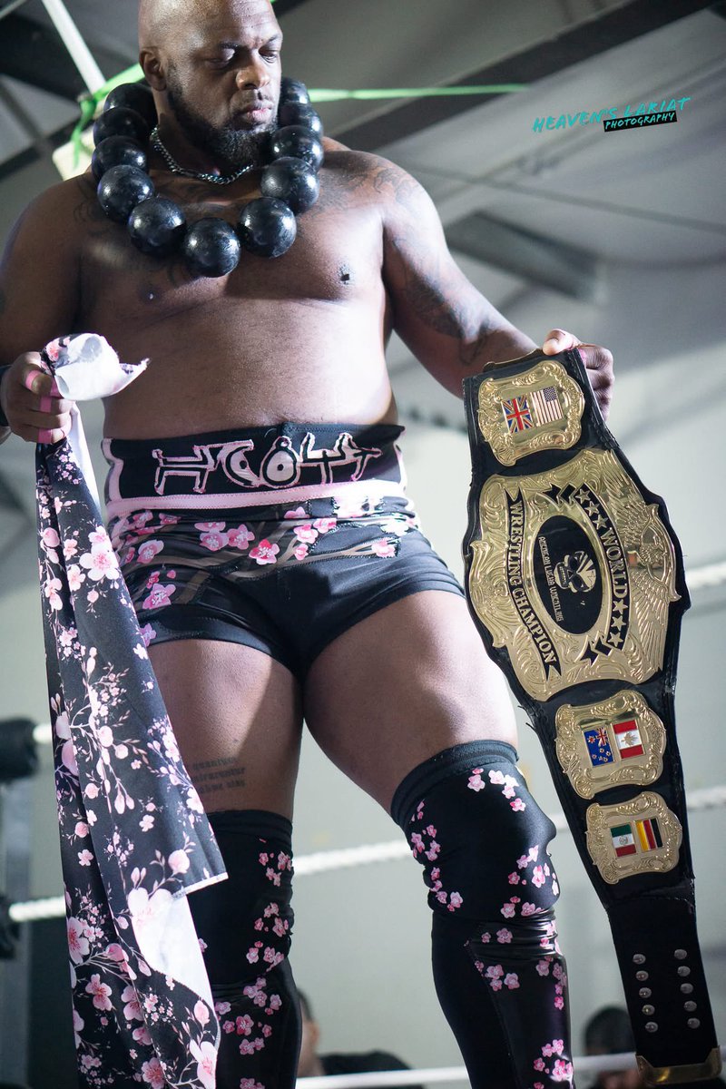 𝔗𝔥𝔢 𝔒𝔫𝔢 𝔗ℜ𝔘 𝔎𝔞𝔦𝔧𝔲 tweet media