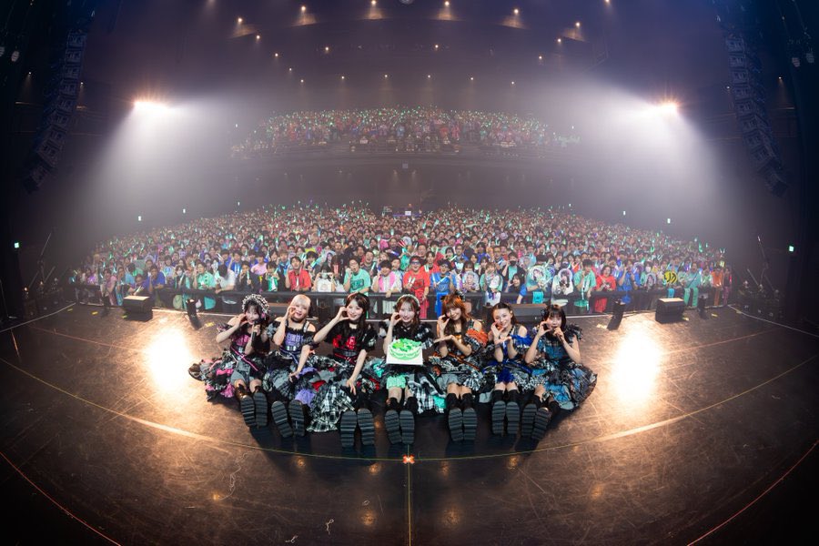 このときペンラ緑に光らせてるらつもりが色盲発揮して水色付けてたのは内緒