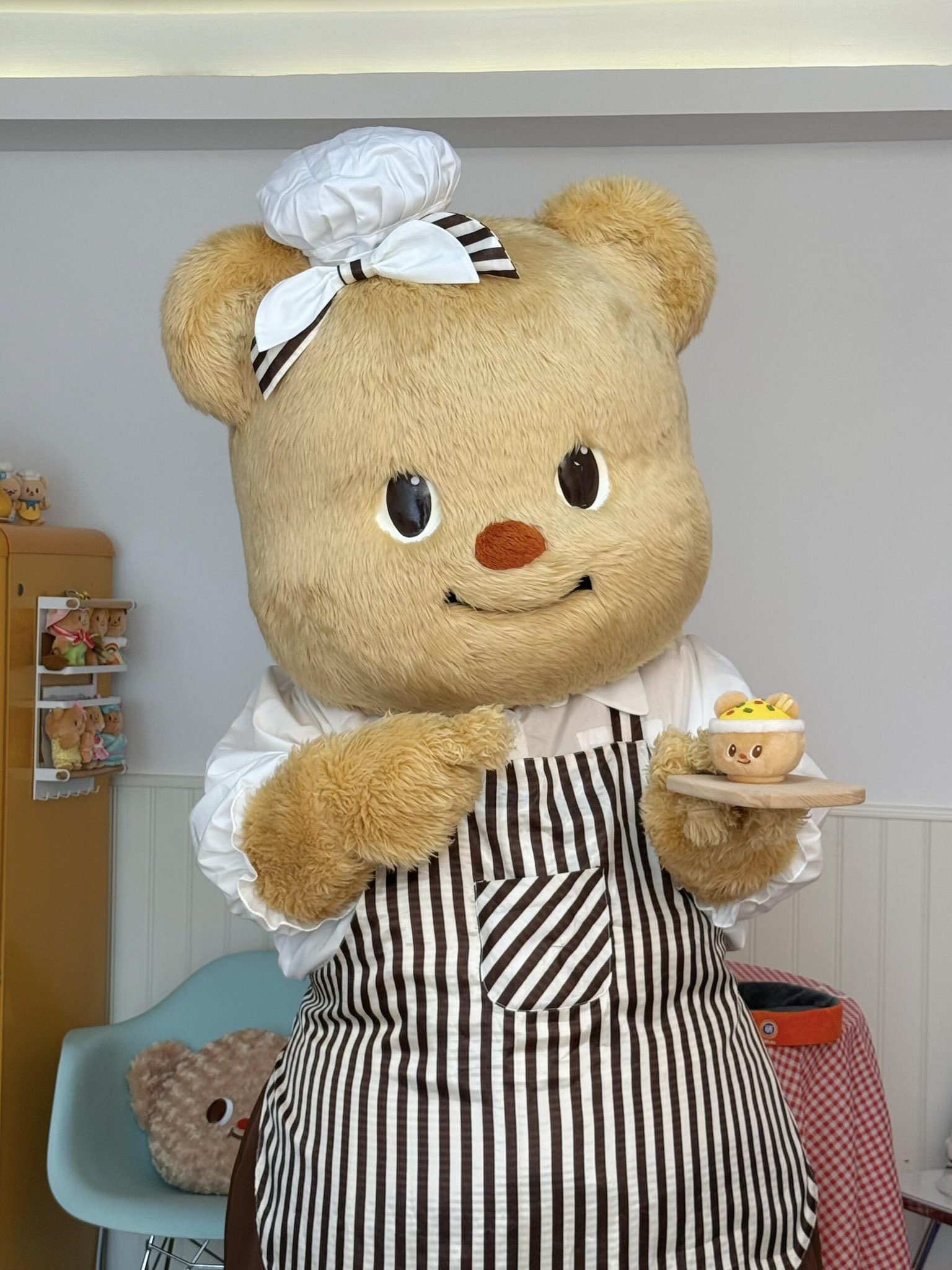 butterbear バターベア ぬいぐるみ エプロン 正規品】butterbear バターベア ぬいぐるみ エプロン付き 未使用
