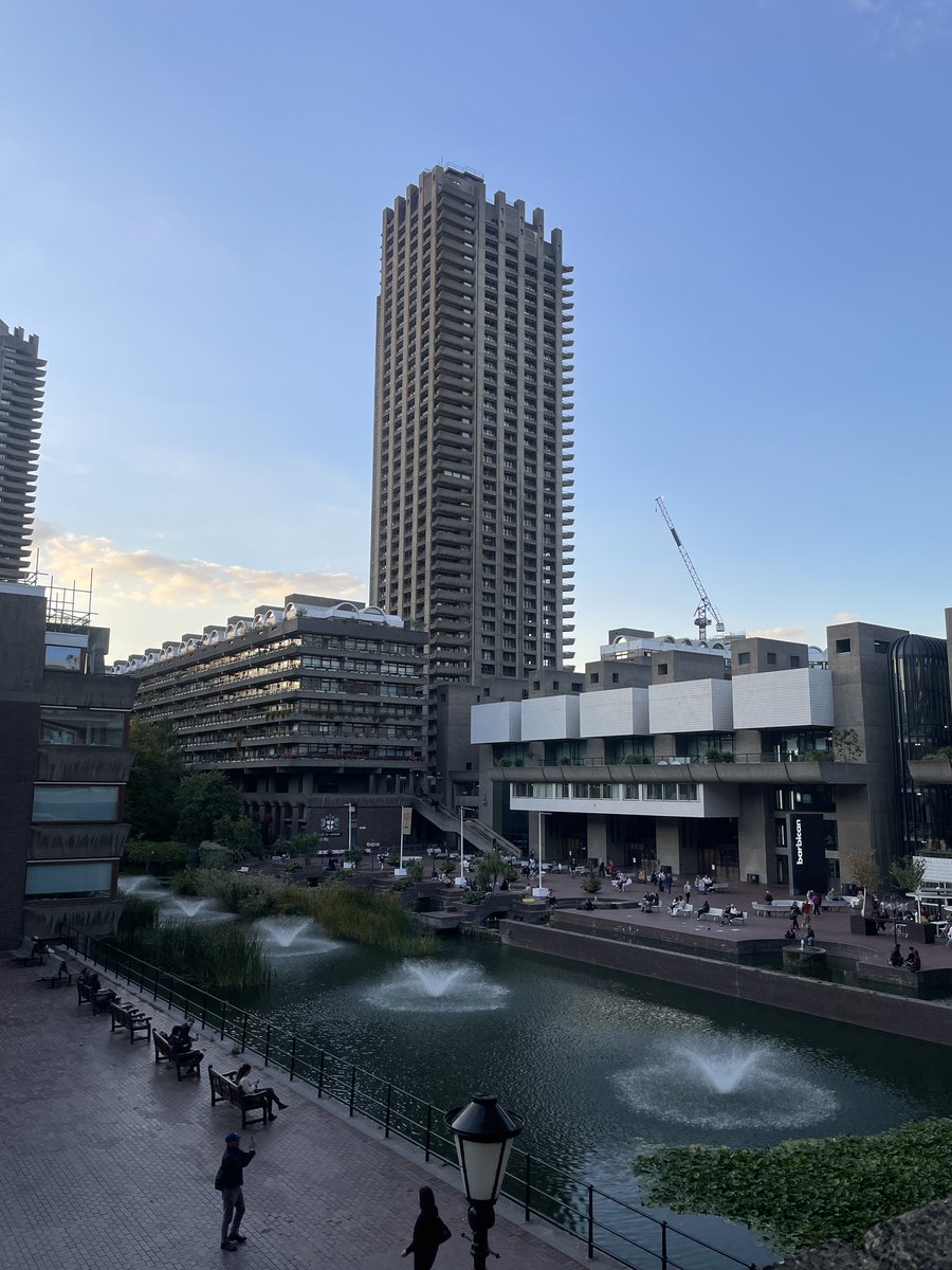 Miss Lupa Mannara 🐺 London April 23rd-May 7th (@mslupamannara) on Twitter photo Last night in London spent at the Barbican Center 🍸 Last night in London spent at the Barbican Center 🍸
