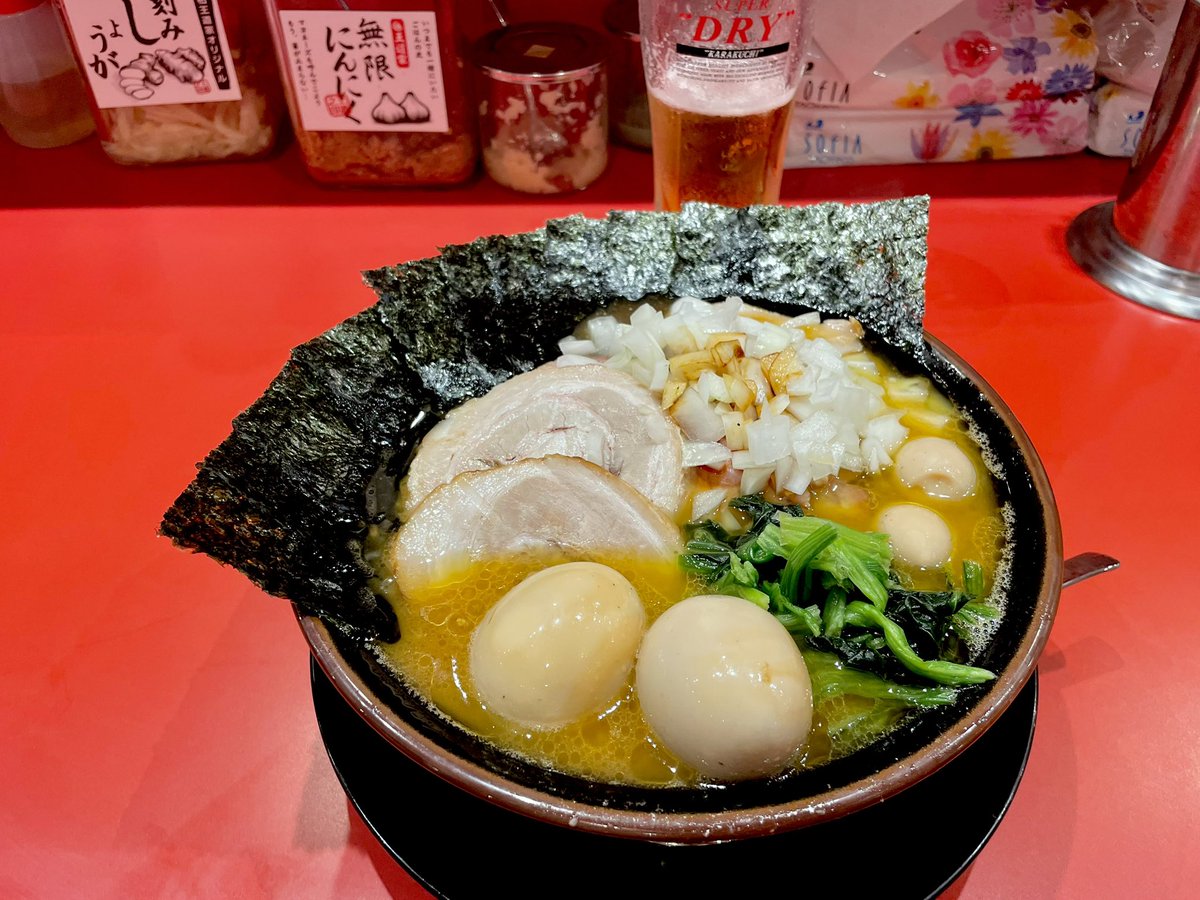 久々のとらきち家うますぎ🍜
ダイエット中なのに、一生デブでいいやってなっちゃうやつ🐖