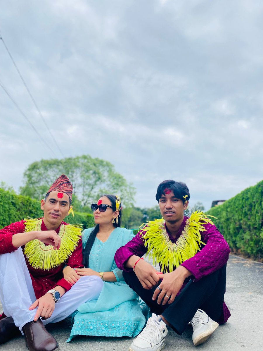 Akritichand1's tweet image. दशै टीका 2082🇳🇵🇳🇵