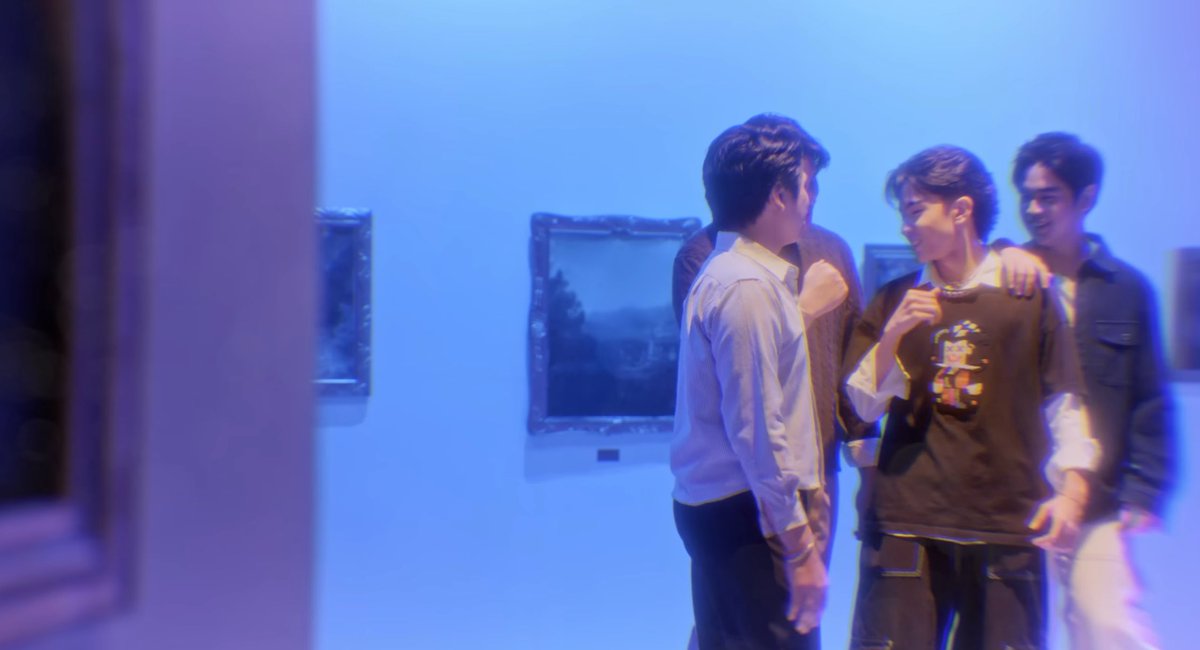 BINI EXPRESSING DIFFERENT KINDS OF LOVE AND USING THEIR PLATFORM THE RIGHT WAY. I REALLY STAN THE RIGHT GROUP YALL!! 

- SELF LOVE 
- ROMANTIC LOVE / WLW RELATIONSHIP 
- FAMILIAL LOVE 
- FRIENDSHIP

FIRST LUV OUT NOW

#BINI_FirstLuvMV
#BINI_FirstLuv #BINI