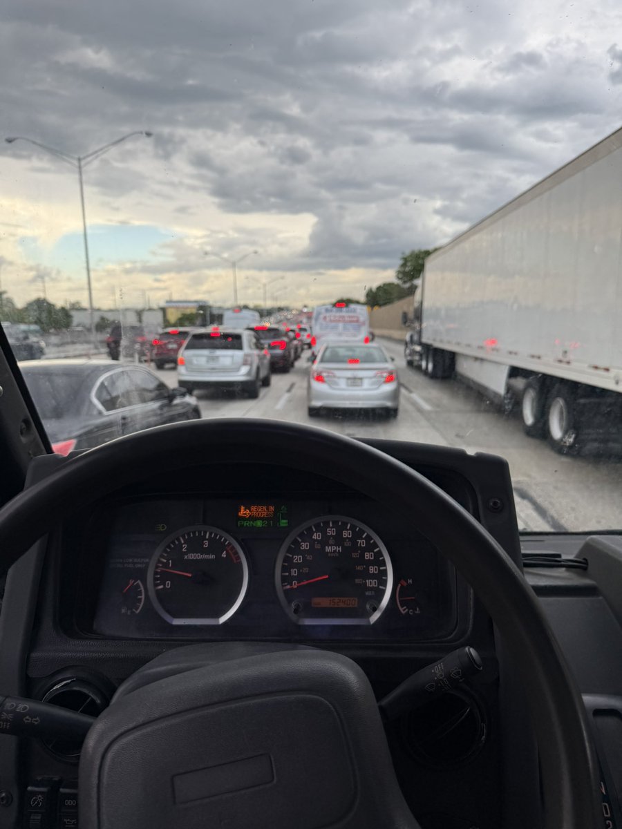 Rise n grind 🍳

Another day of derailing the truck, join me on stream as we go to the equipment store and hunt for a couple things I want to upgrade the truck with! 

Live at 12pm EST